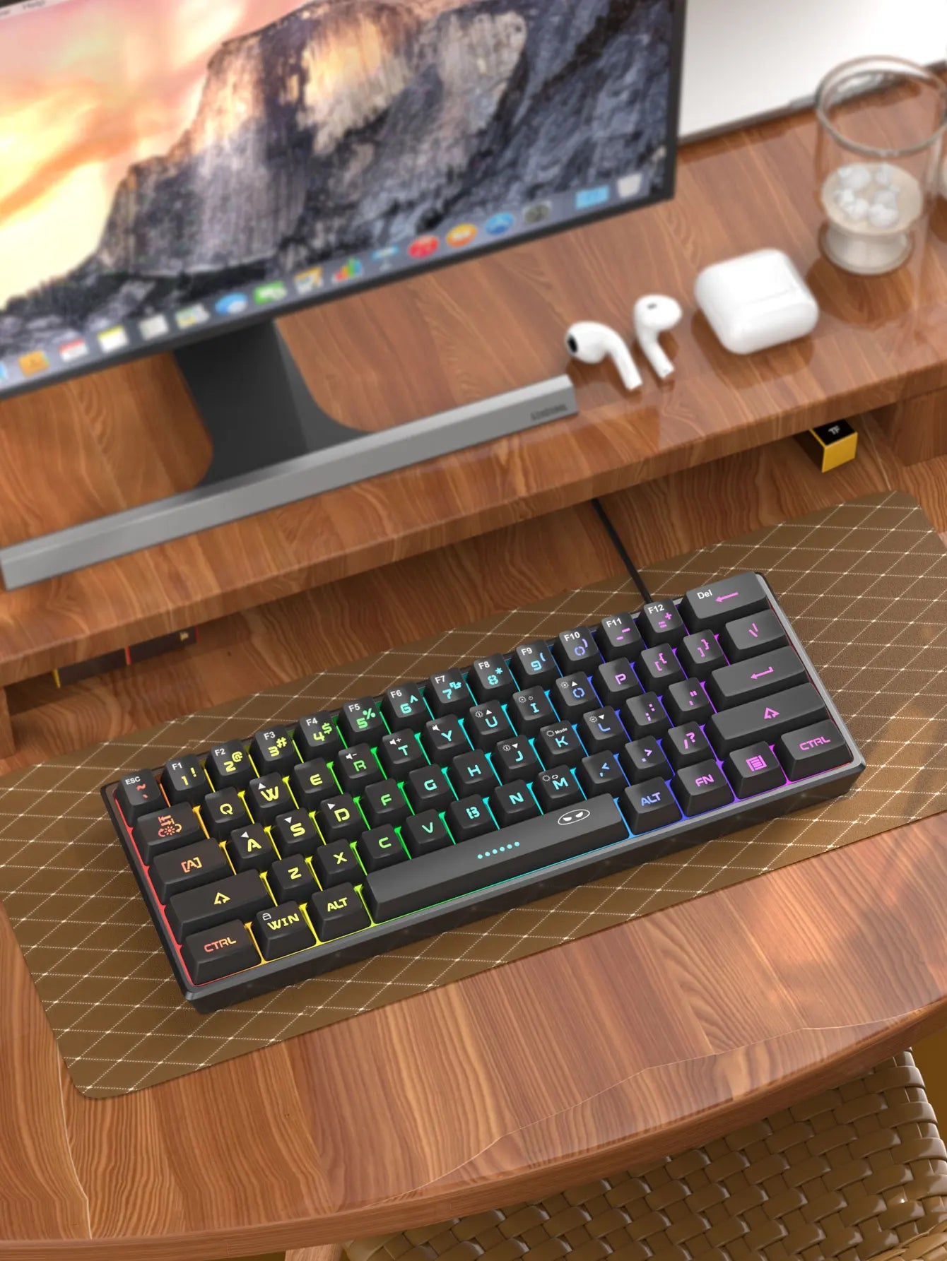 Teclado MageGee 60% RGB – Compacto e Confortável para Trabalho e Setup Gamer