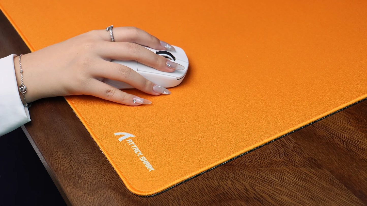 Mousepad Gamer Attack Shark XL – Alta Precisão com Base Antiderrapante e Bordas Reforçadas